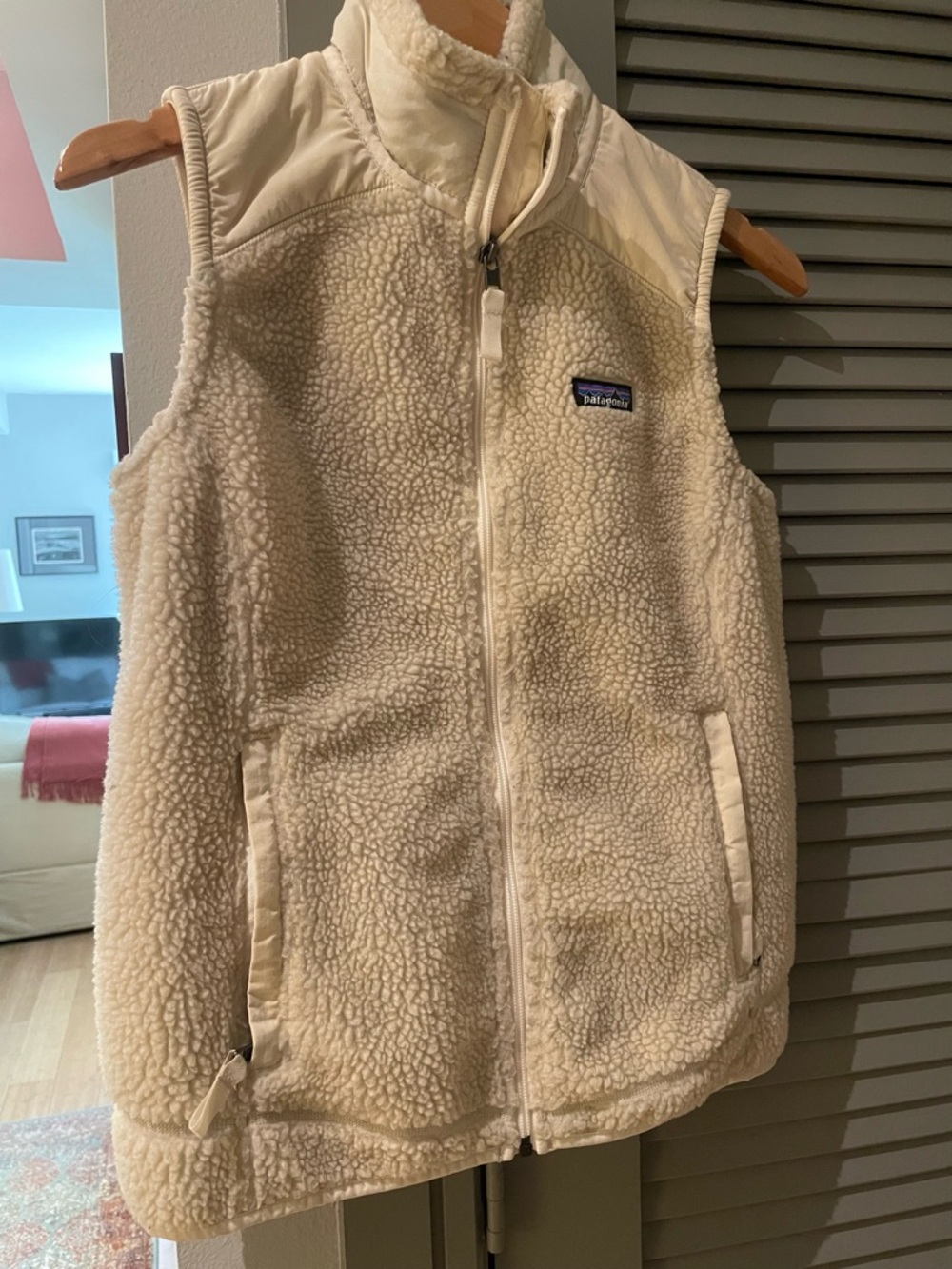 Patagonia Cream Sherpa Zip-Up Vest with Logo Patch